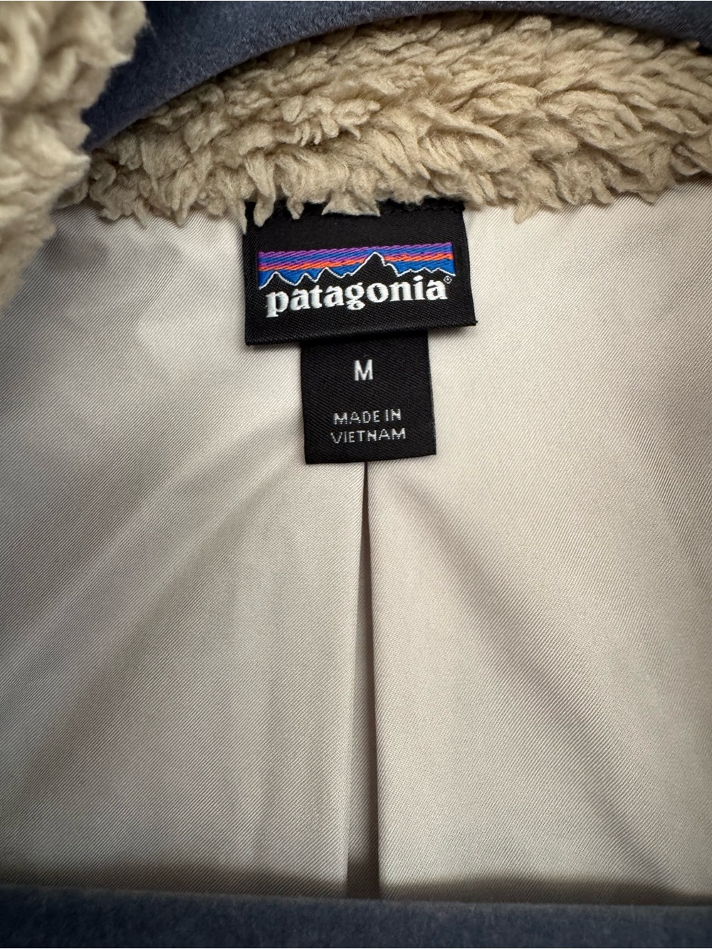 Patagonia Taupe Sherpa Fleece Vest - Picture 2 of 5